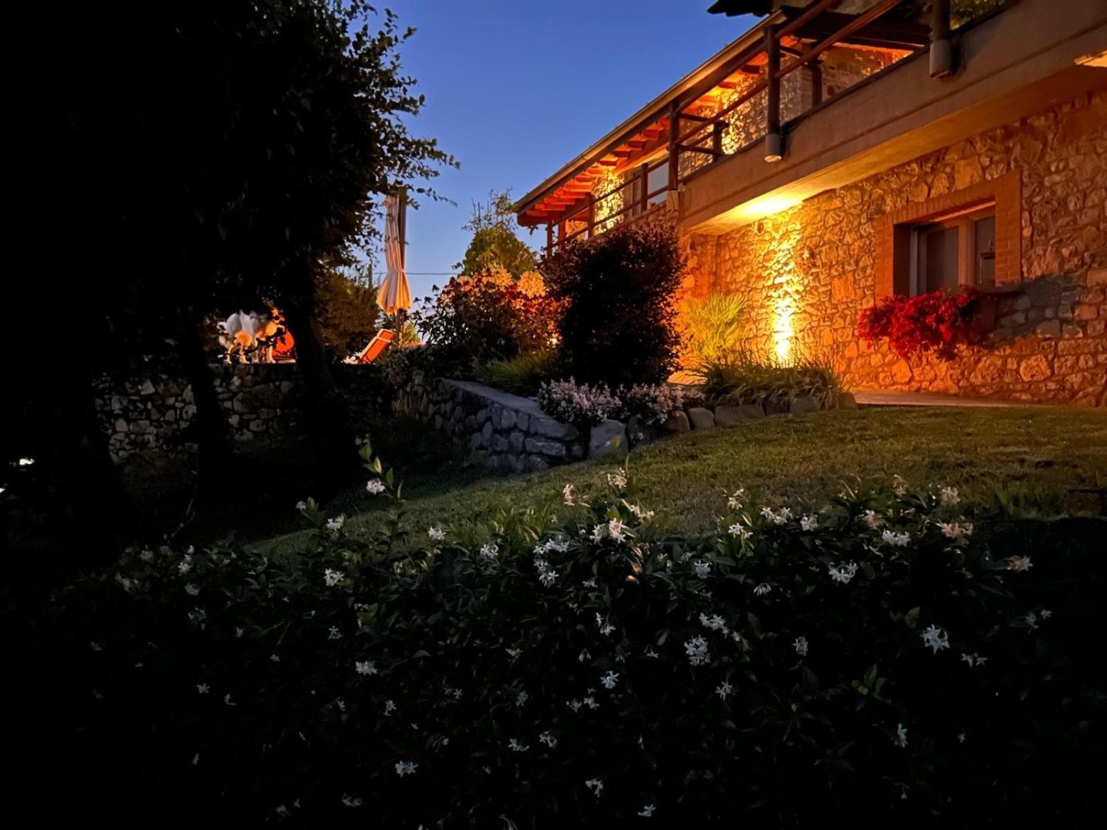 مبيت وإفطار Villa dʼAlmè Le Lanterne المظهر الخارجي الصورة